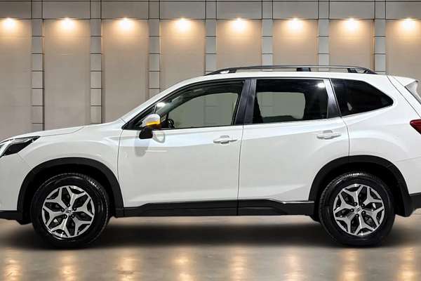 2023 Subaru Forester 2.5i S5