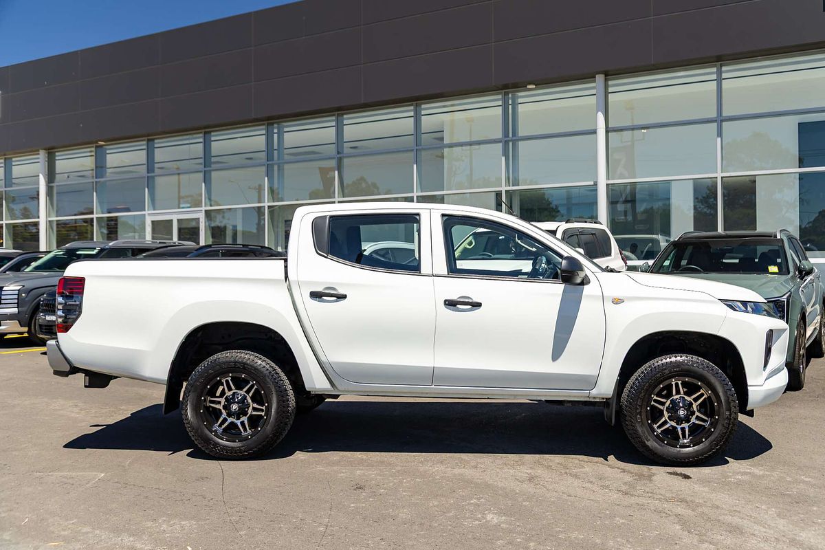 2018 Mitsubishi Triton GLX ADAS MR Rear Wheel Drive