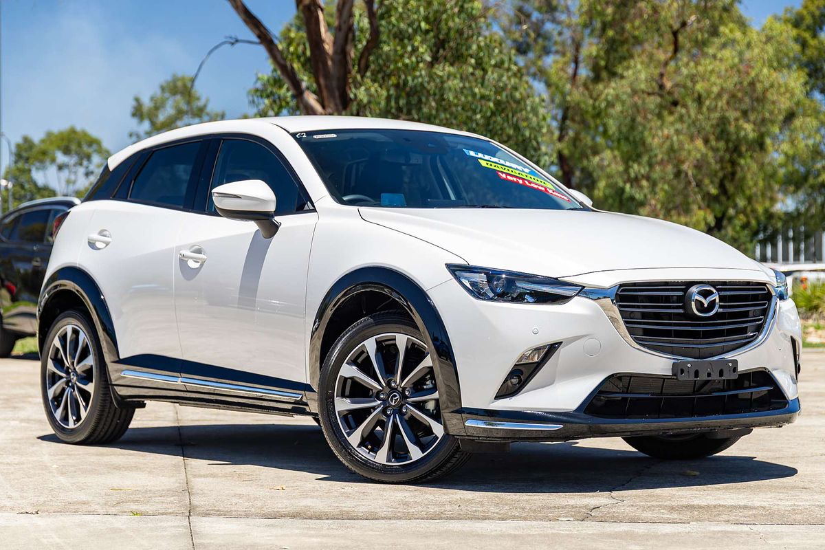 2022 Mazda CX-3 sTouring DK