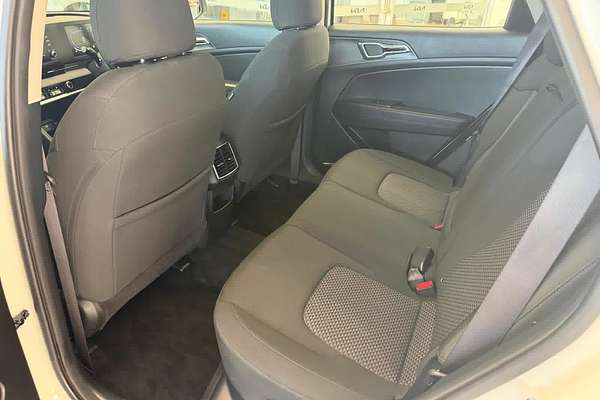 2024 Kia Sportage S NQ5