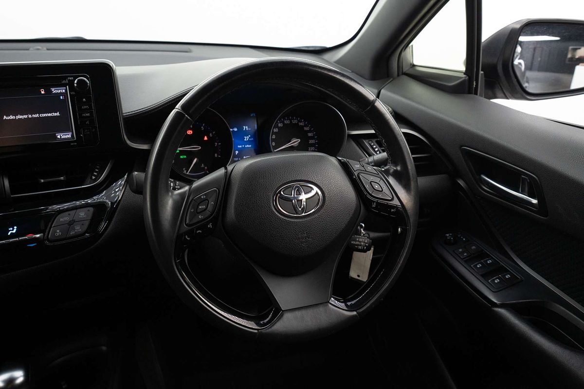 2019 Toyota C-HR NGX10R