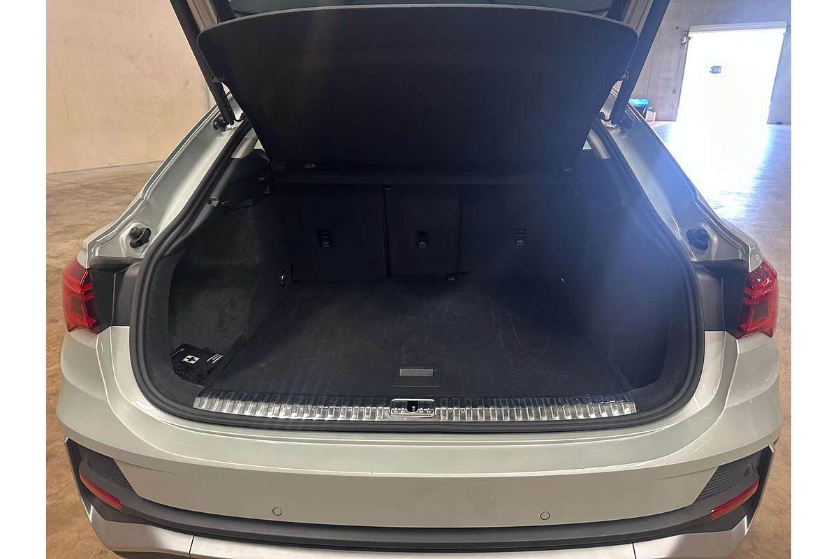 2024 Audi Q3 35 TFSI S line F3