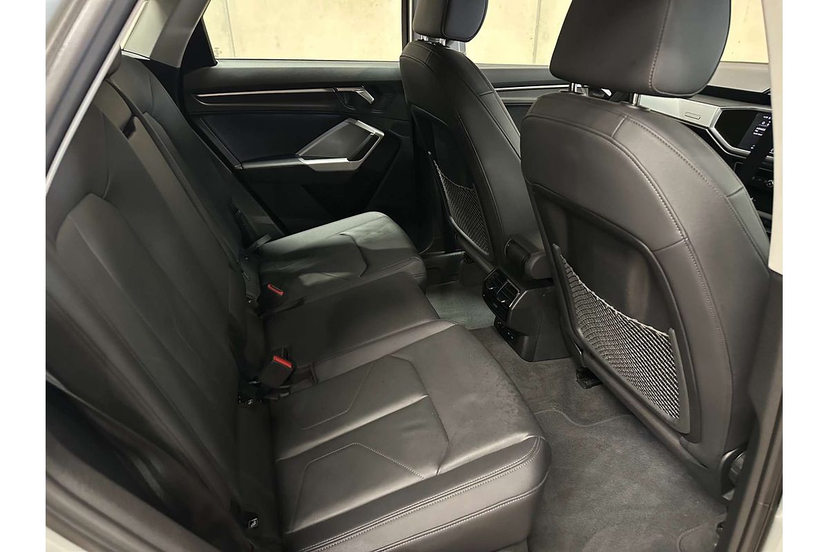 2024 Audi Q3 35 TFSI S line F3