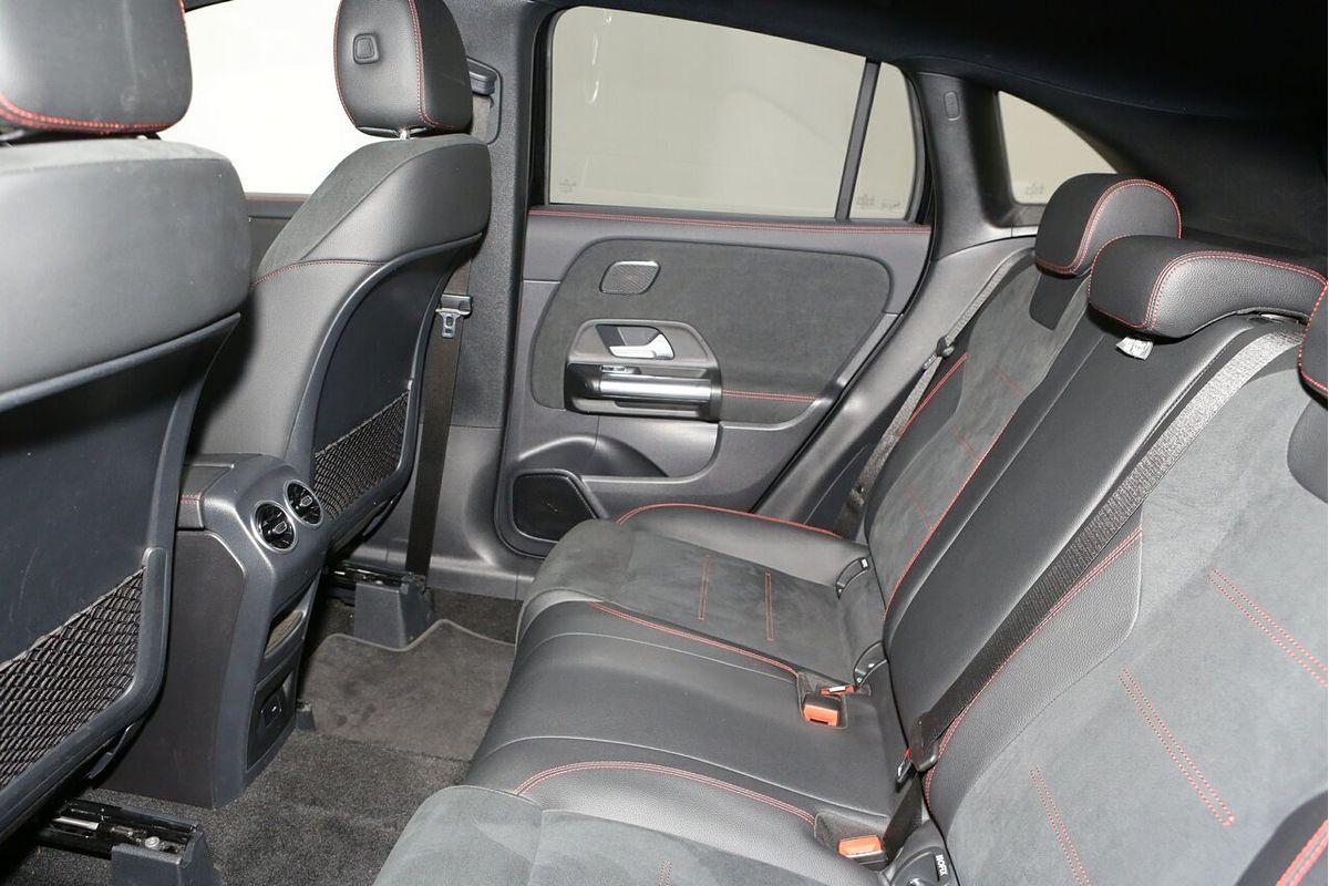 2021 Mercedes-Benz GLA-Class GLA200 H247