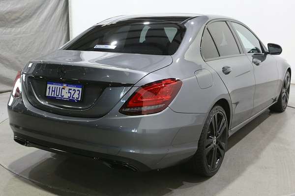 2019 Mercedes-Benz C-Class C300 W205