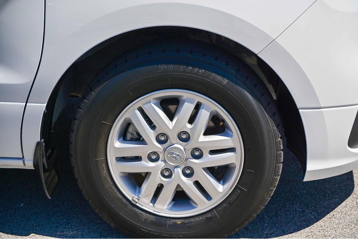 2019 Hyundai iMax Active TQ4