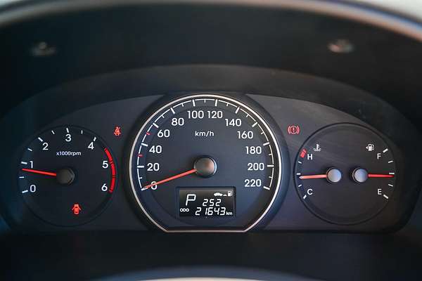 2019 Hyundai iMax Active TQ4