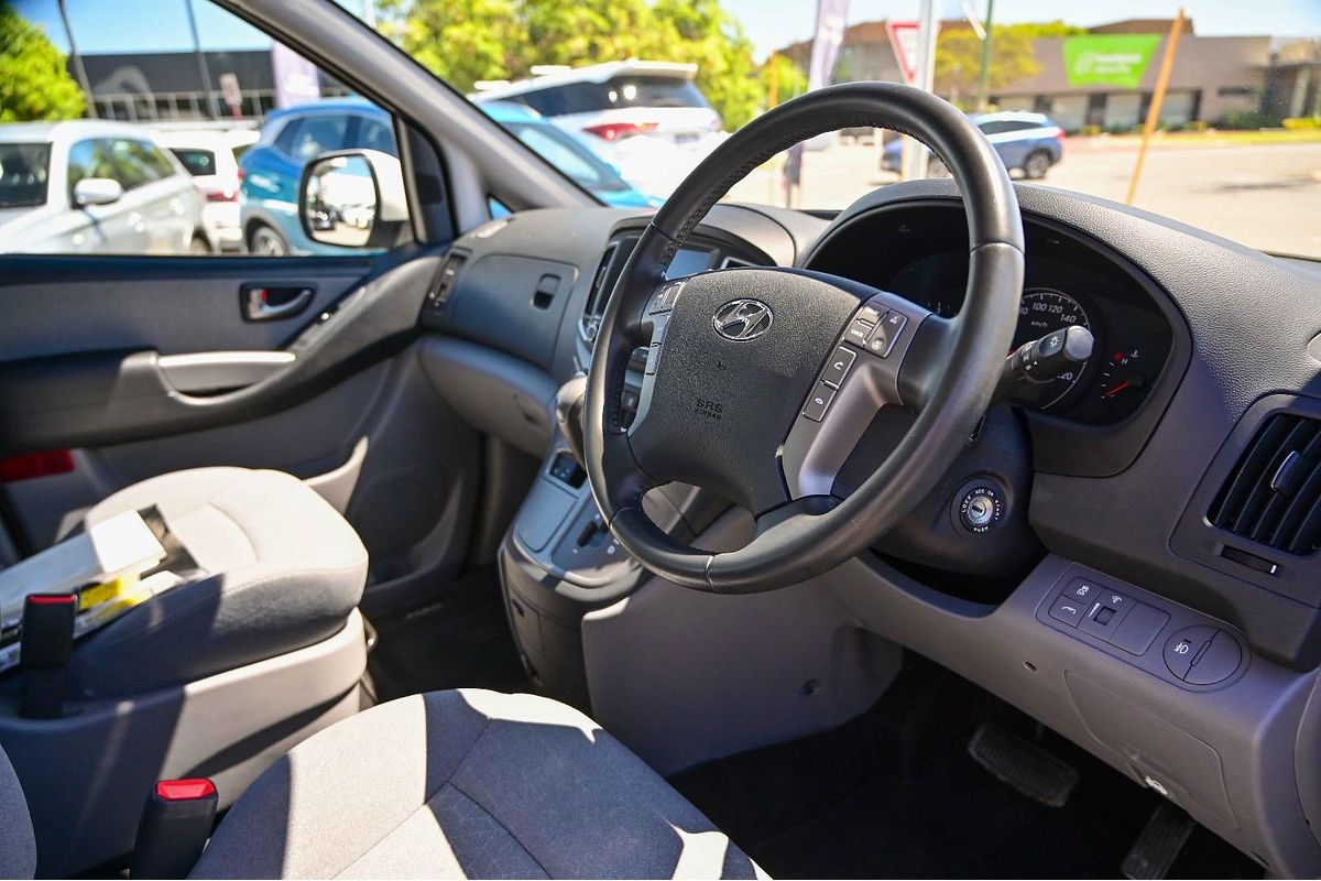 2019 Hyundai iMax Active TQ4