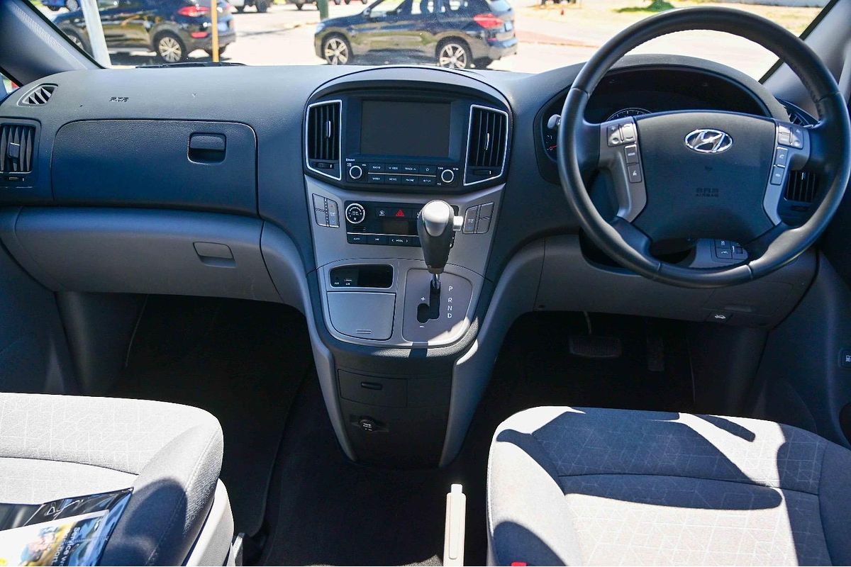 2019 Hyundai iMax Active TQ4