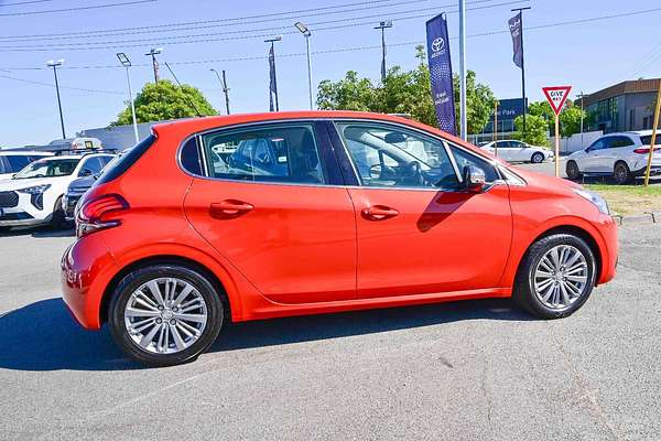 2015 Peugeot 208 Allure A9