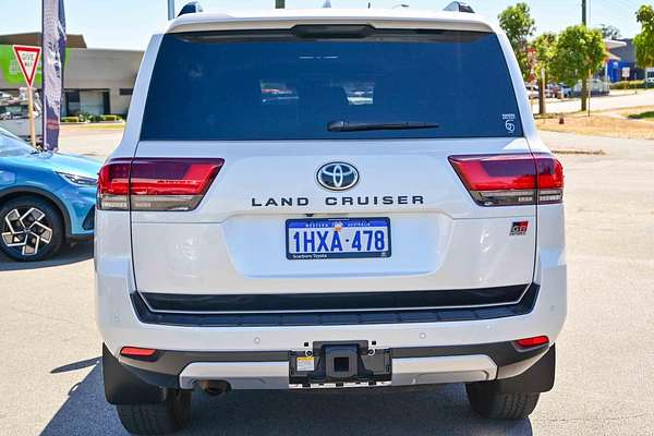 2023 Toyota Landcruiser GR Sport FJA300R