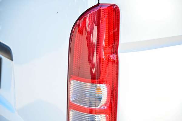 2018 Toyota Hiace KDH201R LWB