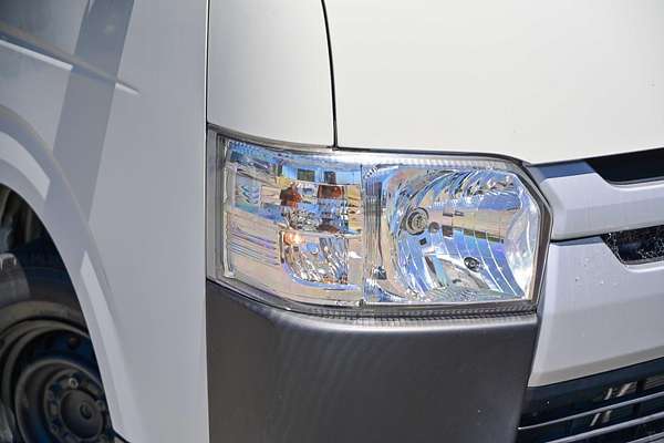 2016 Toyota Hiace KDH201R LWB