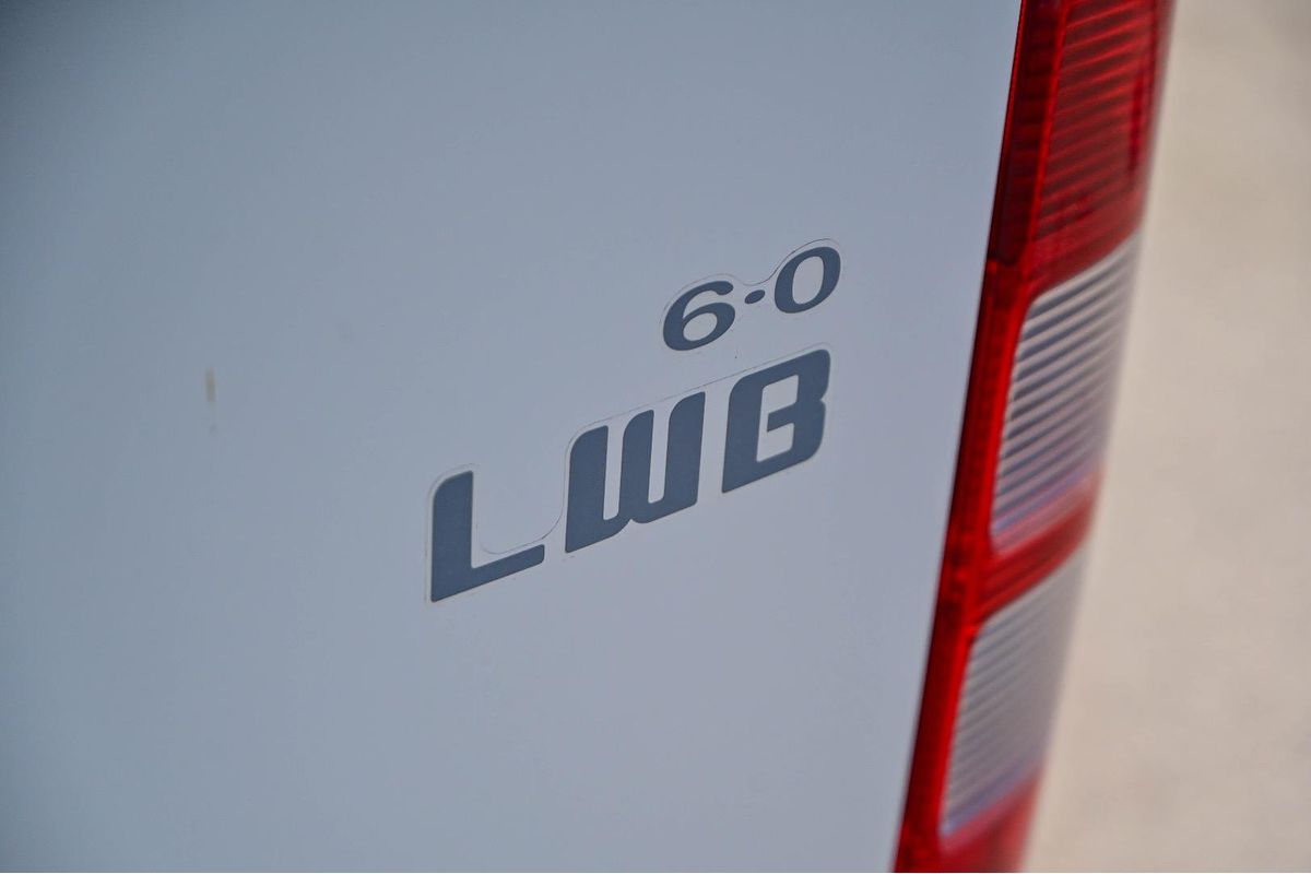 2016 Toyota Hiace KDH201R LWB