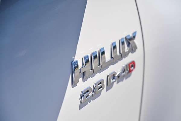 2020 Toyota Hilux SR GUN126R 4X4