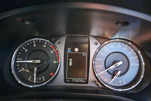 2020 Toyota Hilux SR GUN126R 4X4