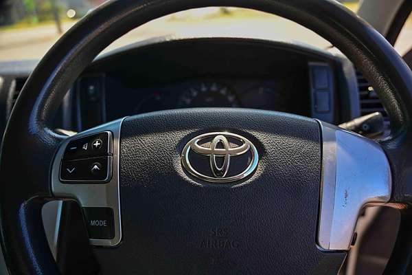 2018 Toyota Hiace KDH201R LWB