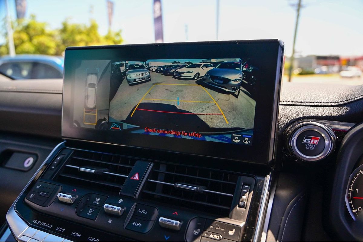 2023 Toyota Landcruiser GR Sport FJA300R