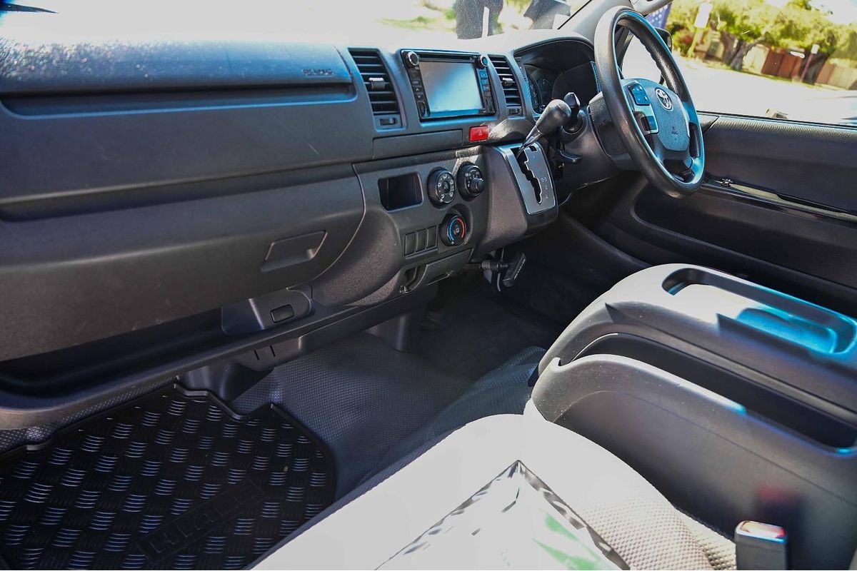 2018 Toyota Hiace KDH201R LWB
