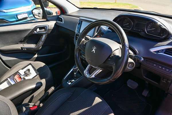 2015 Peugeot 208 Allure A9