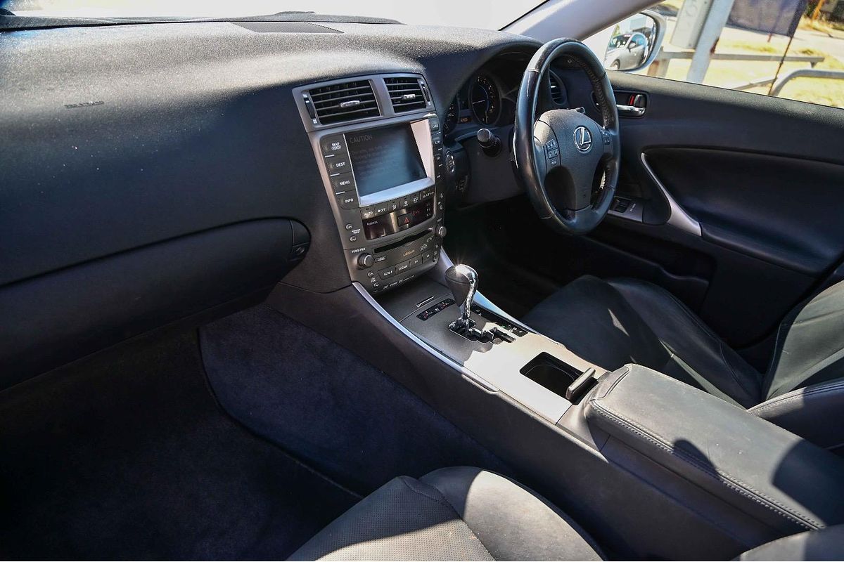 2008 Lexus IS IS250 Prestige GSE20R