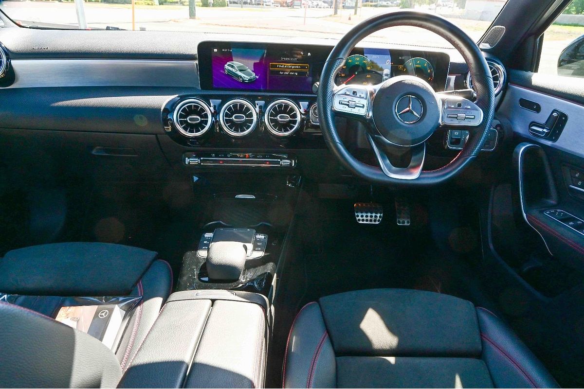 2020 Mercedes-Benz A-Class A250 W177