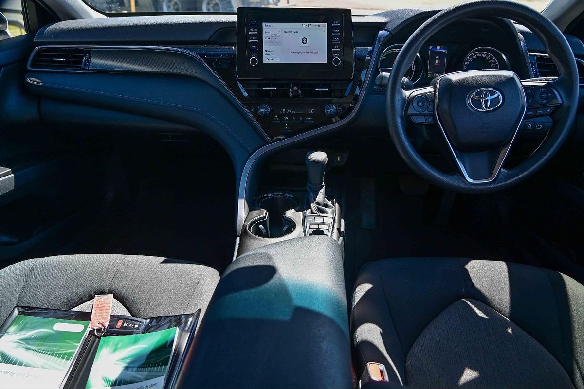 2024 Toyota Camry Ascent AXVH70R