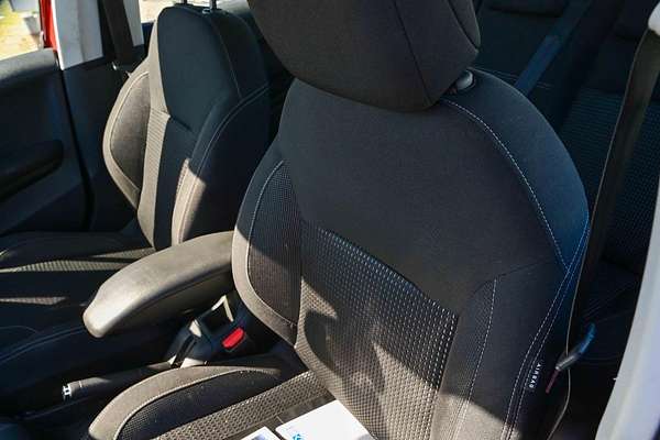 2015 Peugeot 208 Allure A9