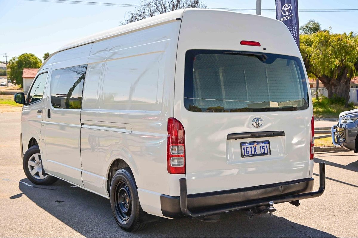 2017 Toyota Hiace KDH221R ELWB High Roof