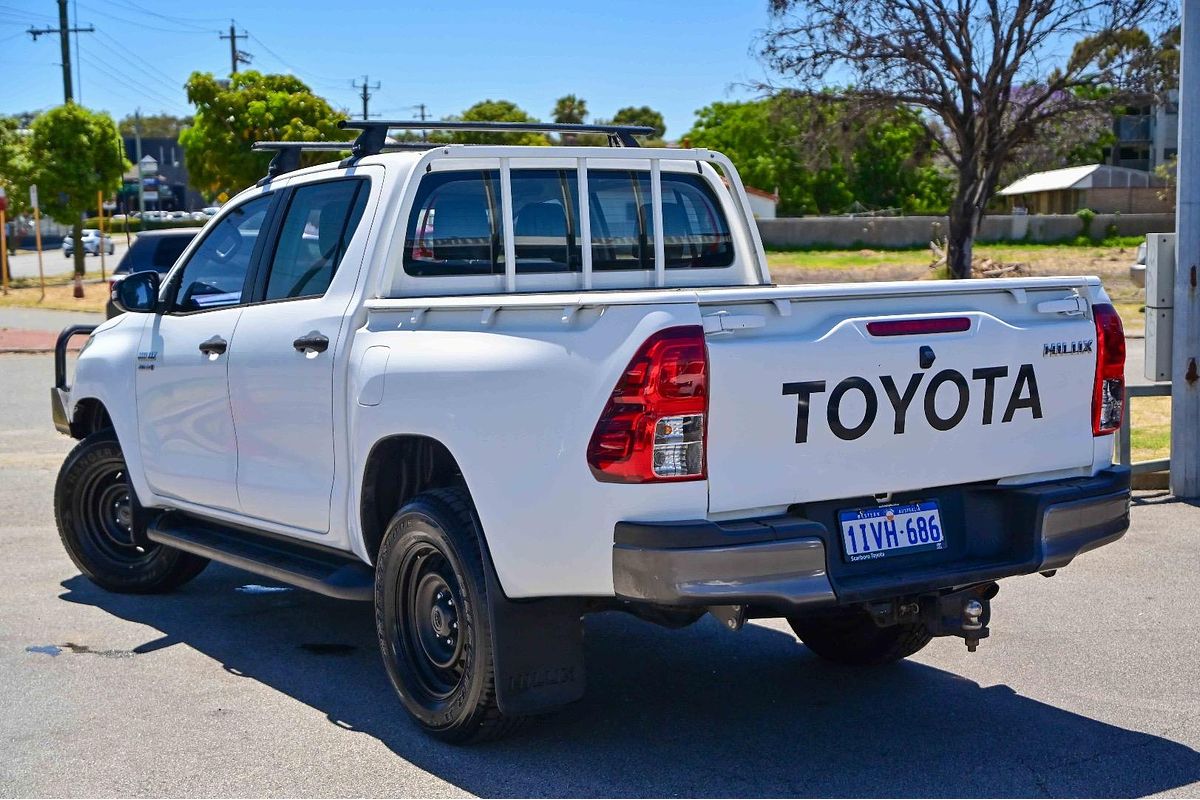 2018 Toyota Hilux SR GUN126R 4X4
