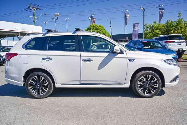 2017 Mitsubishi Outlander PHEV LS ZK