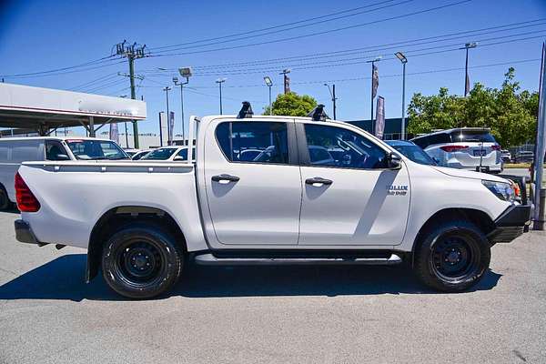 2018 Toyota Hilux SR GUN126R 4X4