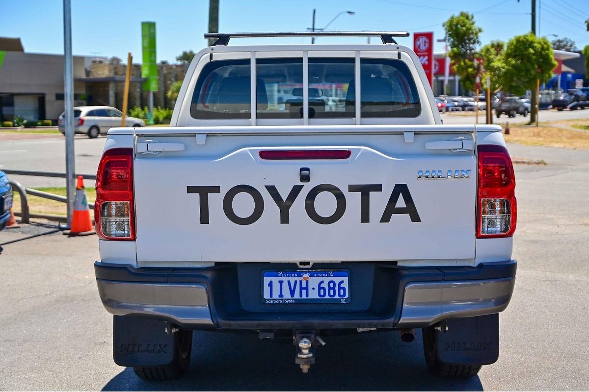 2018 Toyota Hilux SR GUN126R 4X4