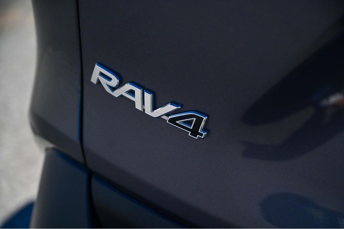 2023 Toyota RAV4 Cruiser AXAH52R