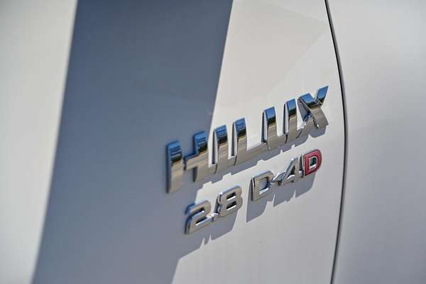 2018 Toyota Hilux SR GUN126R 4X4