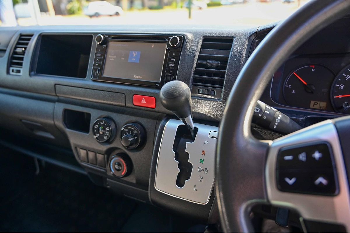 2017 Toyota Hiace KDH221R ELWB High Roof