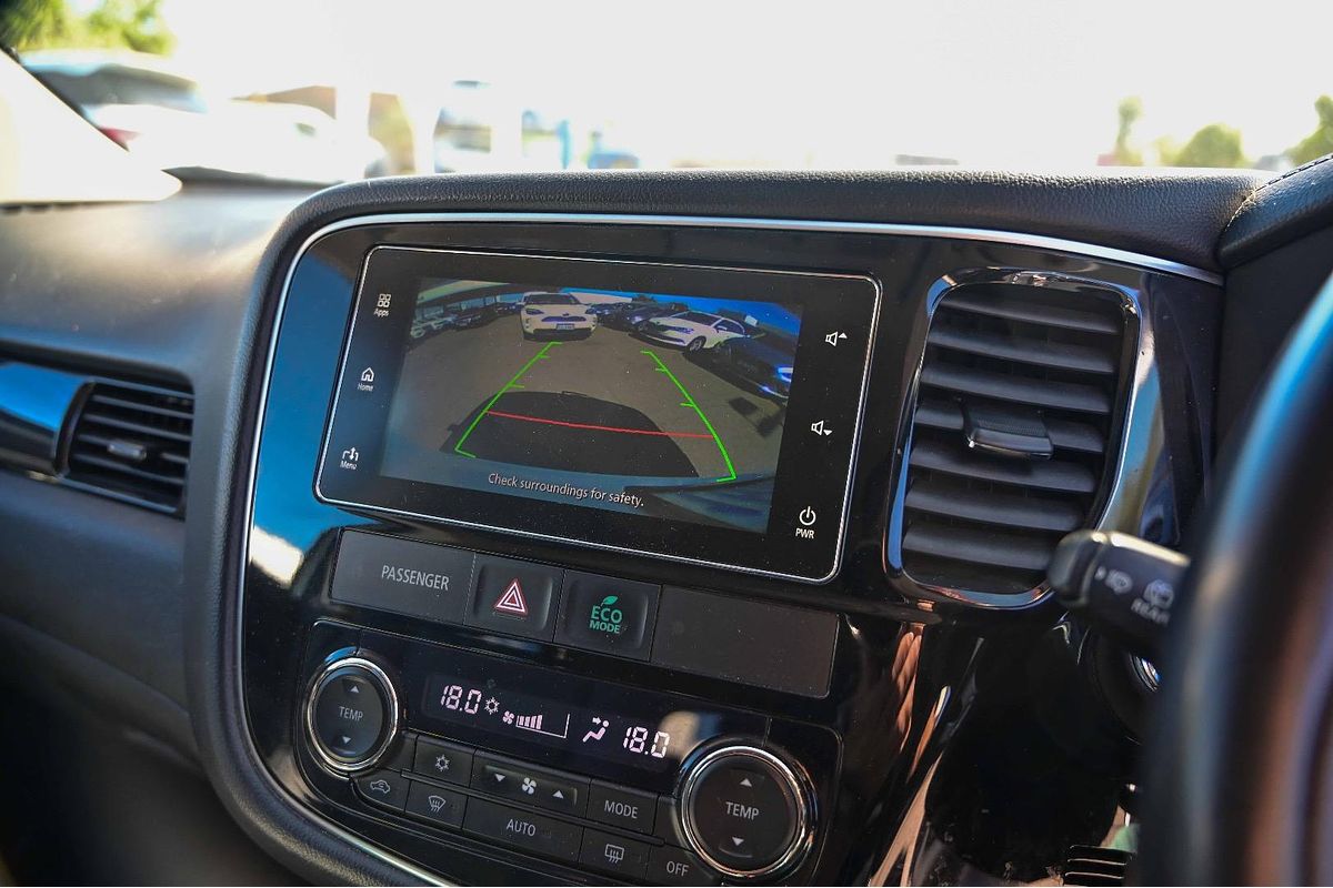 2017 Mitsubishi Outlander PHEV LS ZK