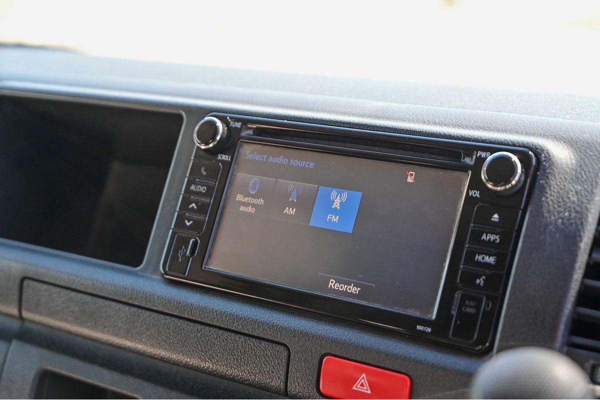 2017 Toyota Hiace KDH221R ELWB High Roof