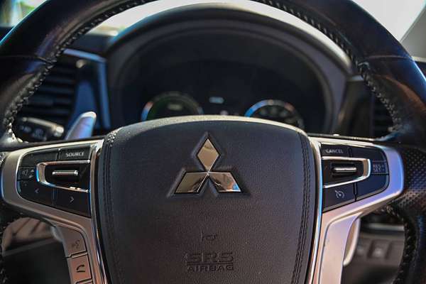 2017 Mitsubishi Outlander PHEV LS ZK