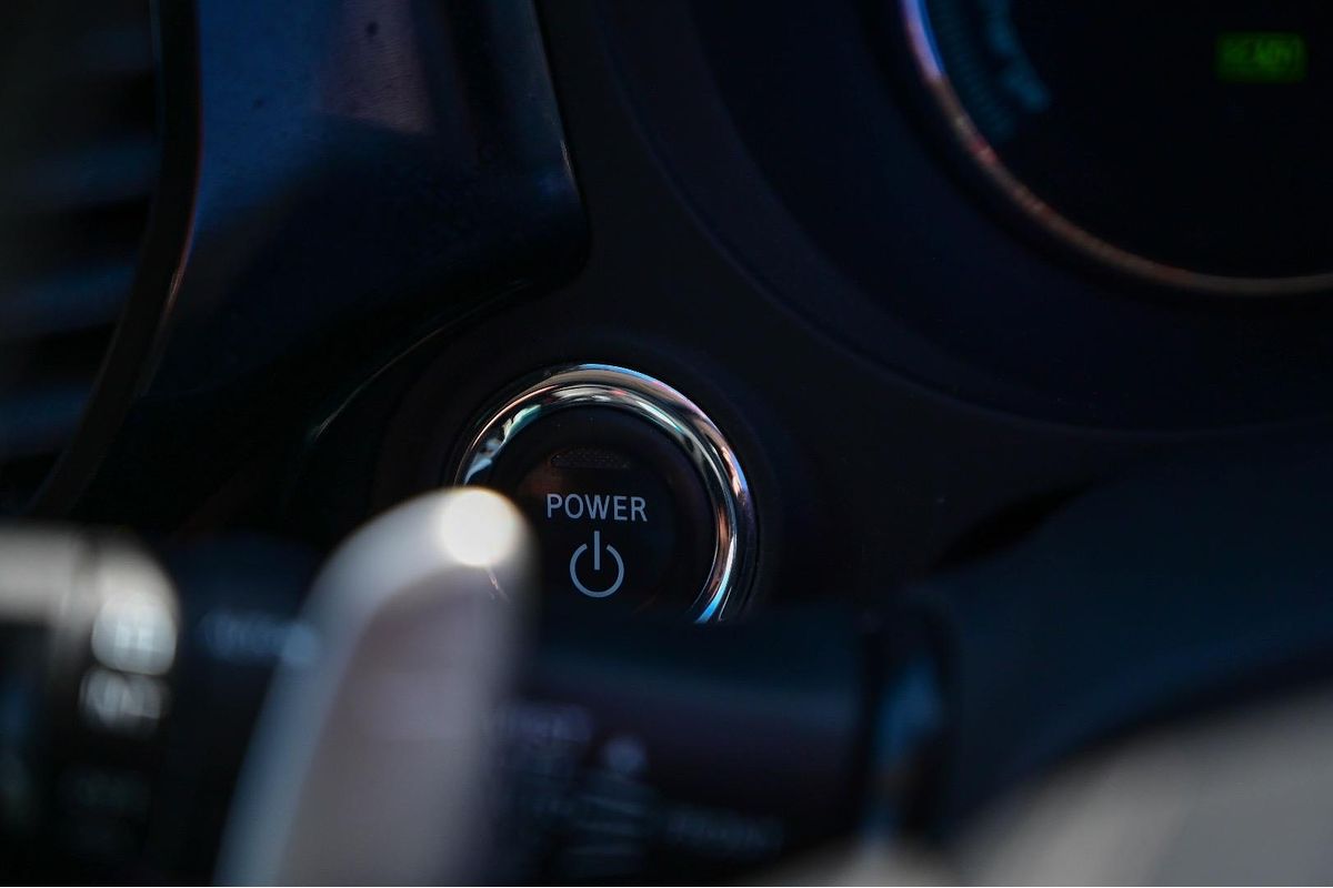 2017 Mitsubishi Outlander PHEV LS ZK