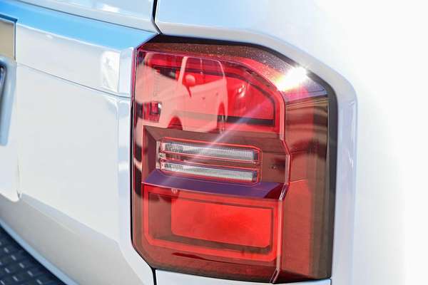 2024 Toyota Landcruiser Prado