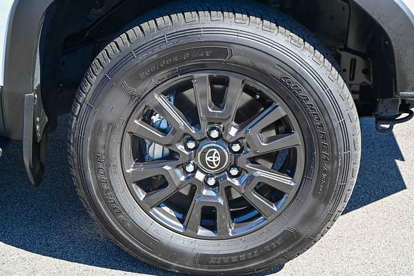 2024 Toyota Landcruiser Prado