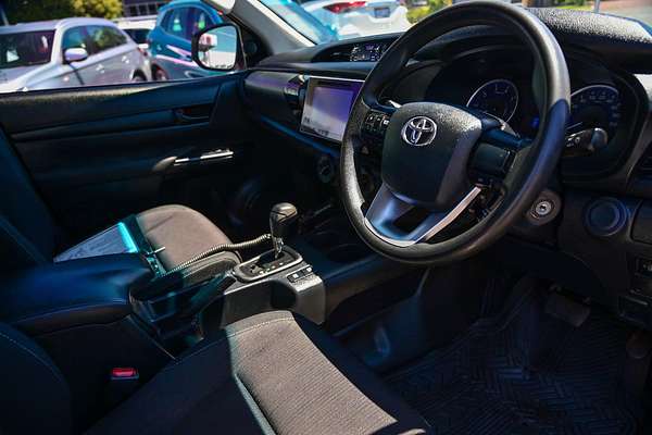 2018 Toyota Hilux SR GUN126R 4X4