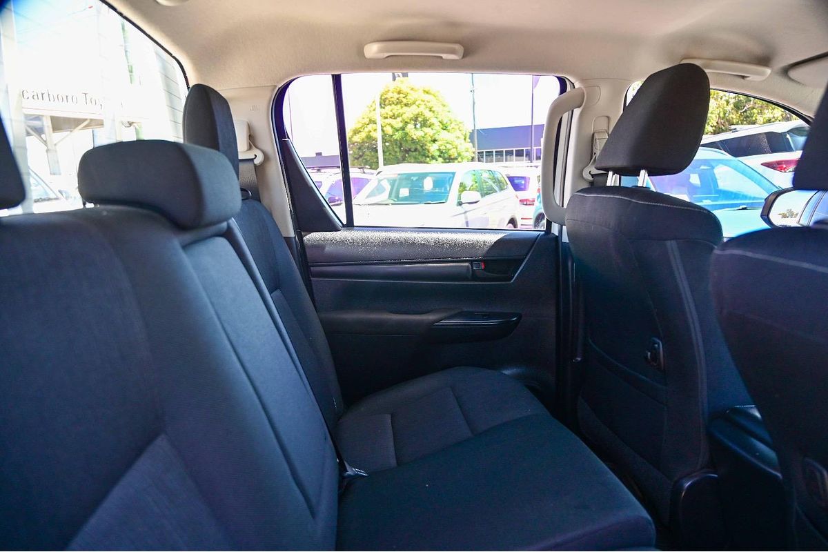 2018 Toyota Hilux SR GUN126R 4X4