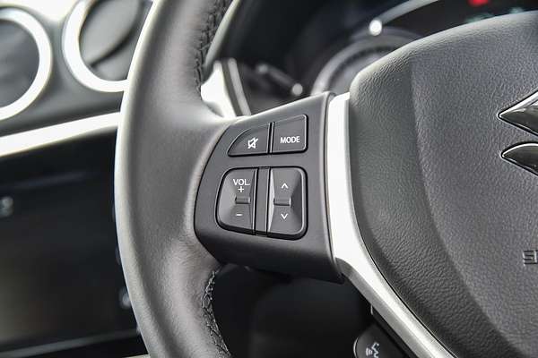 2024 Suzuki Vitara Turbo Shadow LY Series II