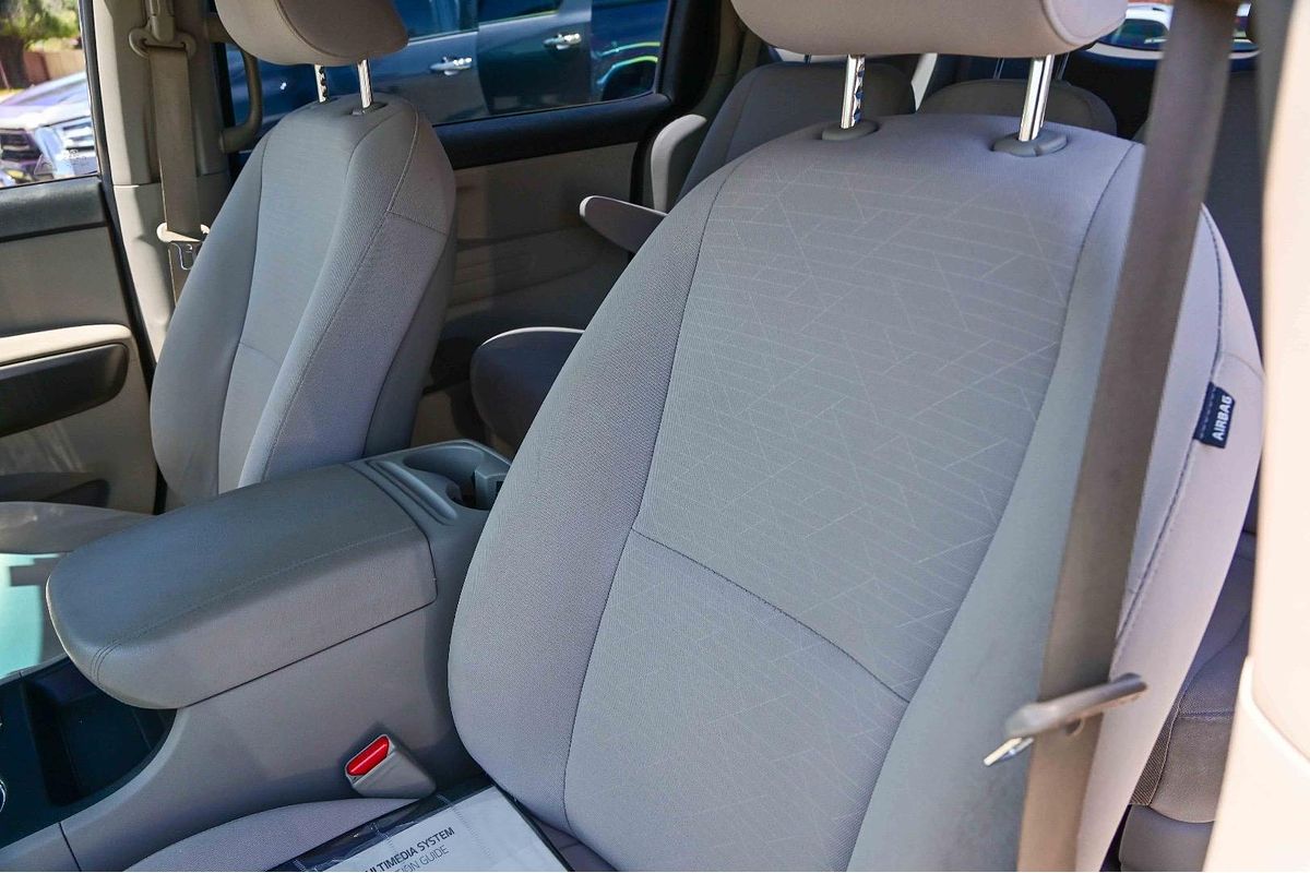 2019 Kia Carnival S YP