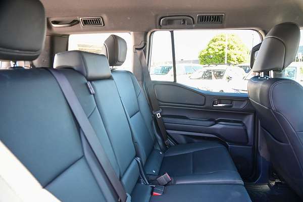 2024 Toyota Landcruiser Prado