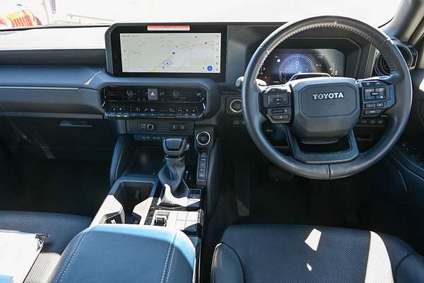 2024 Toyota Landcruiser Prado