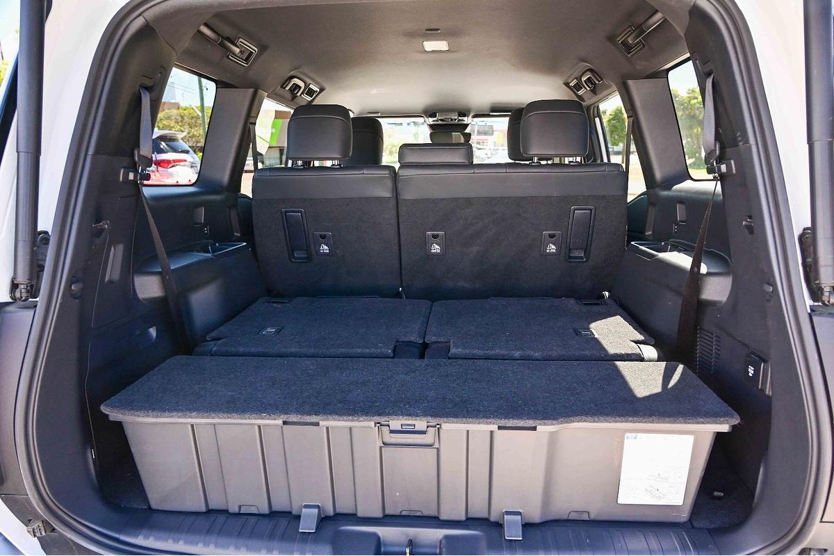 2024 Toyota Landcruiser Prado