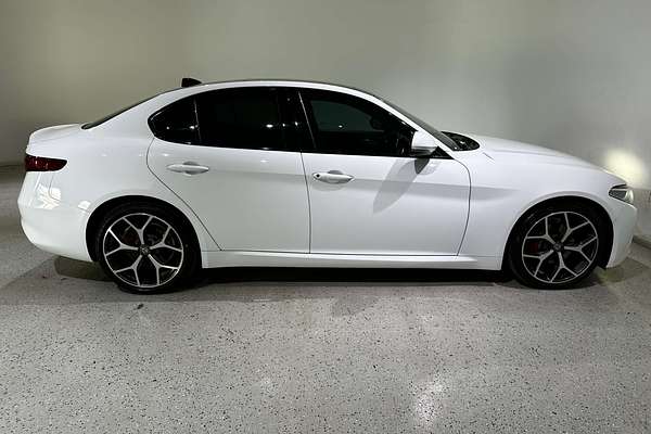 2021 Alfa Romeo Giulia Sport Series 2